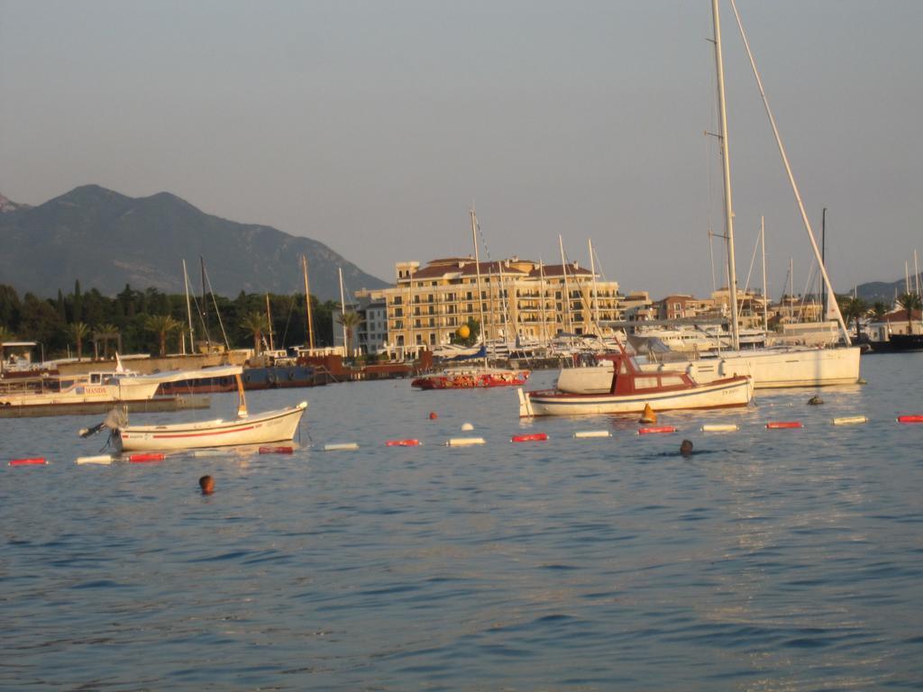 Apartments City Center Tivat Exteriér fotografie